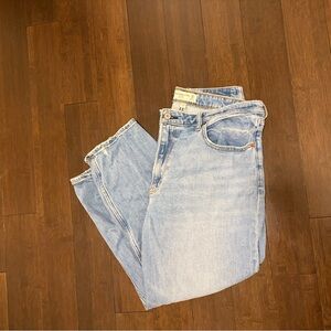 Abercrombie & Fitch The Mom High Rise Curve Love